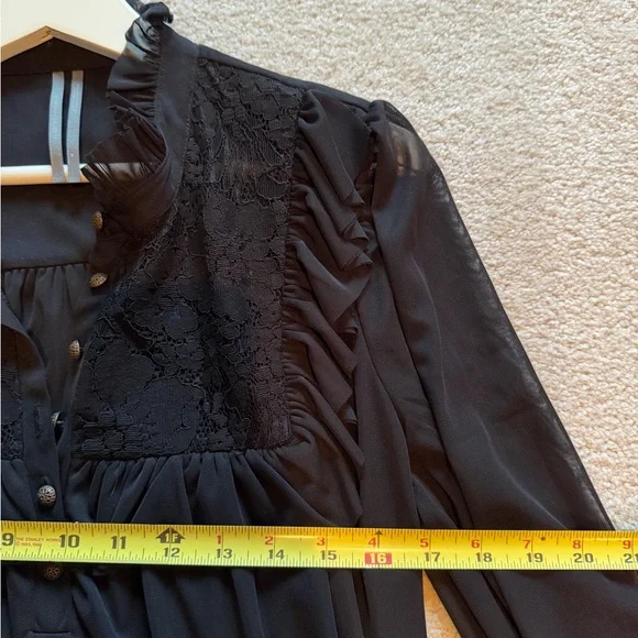 By Anthropologie Ruffled Lace Top size M - Picture 7 of 8